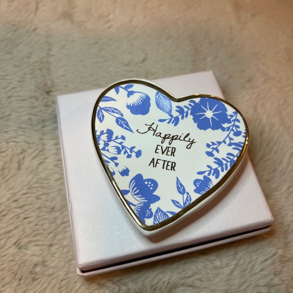 Ring Holder